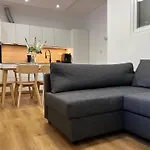 B New Apartment, Free Parking, Close To The Center