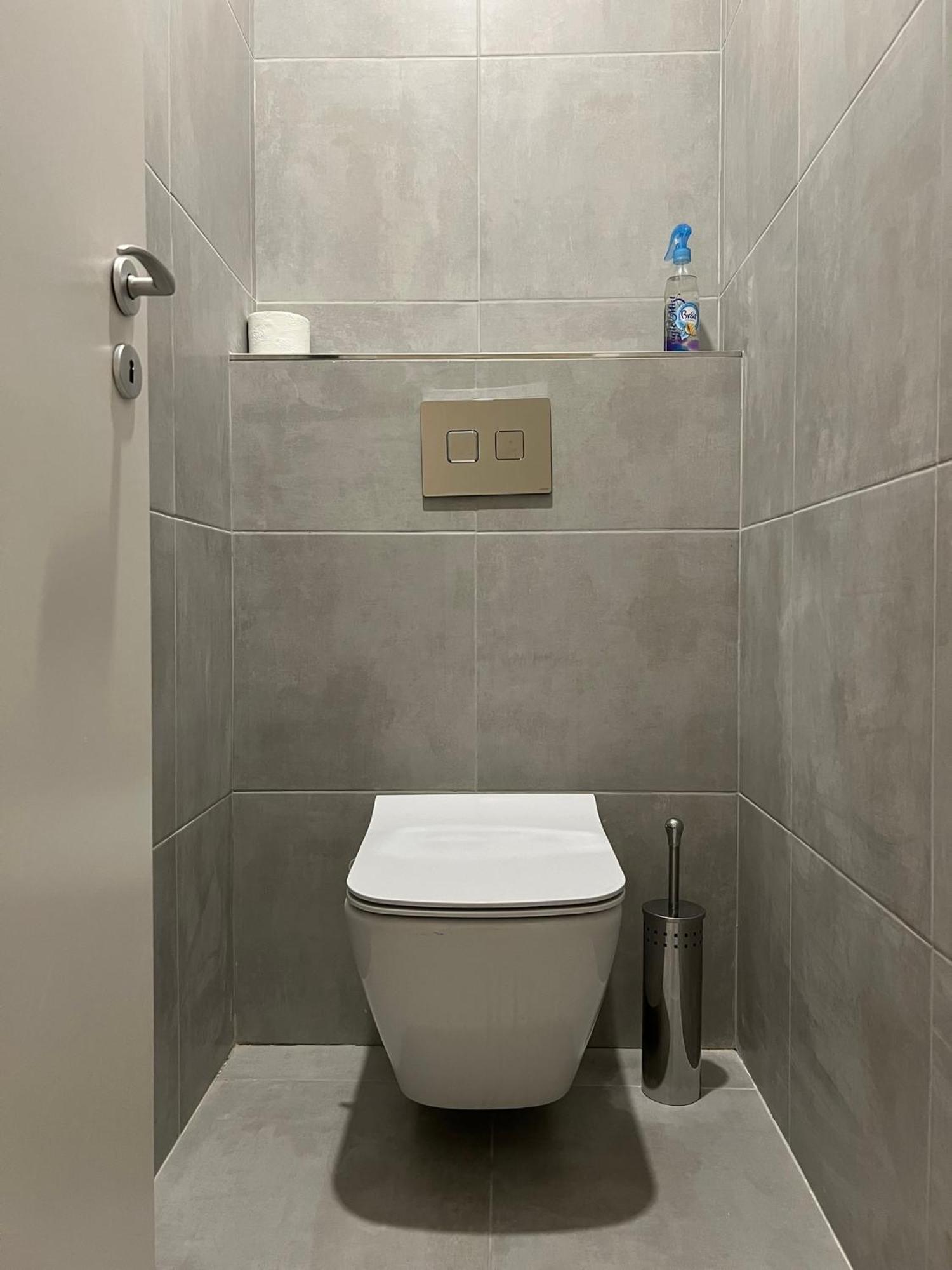 B New Apartment, Free Parking, Close To The Center *